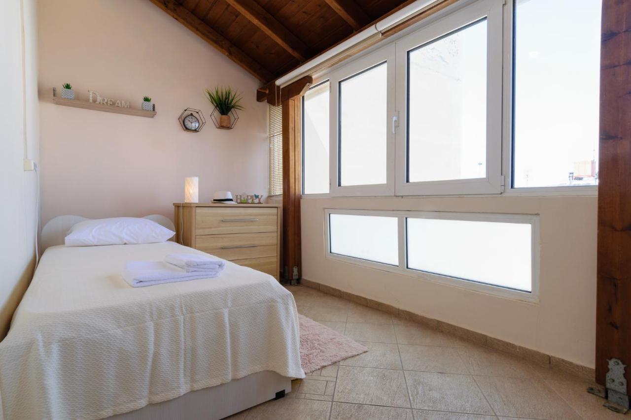 Central Penthouse In Quiet Neighborhood Near Sandy Beach Χανιά Εξωτερικό φωτογραφία