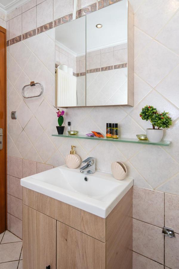 Central Penthouse In Quiet Neighborhood Near Sandy Beach Χανιά Εξωτερικό φωτογραφία